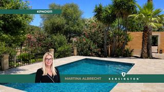 Country house in Manacor Centre. Finca autosuficiente con olivar y privacidad absoluta cerca de m