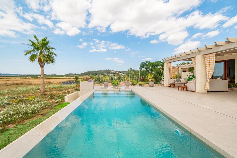 Foto adf6de54-0631-404c-bcb6-bc1f0c04be68. Bauernhof mit parking pool in Sant Joan