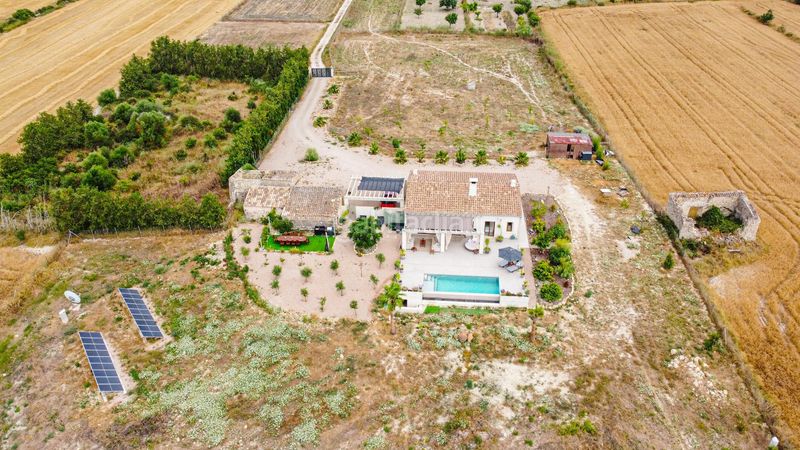 Foto d577a821-e1a0-4a3c-acf2-6d6121f3b156. Masia amb aparcament piscina a Sant Joan