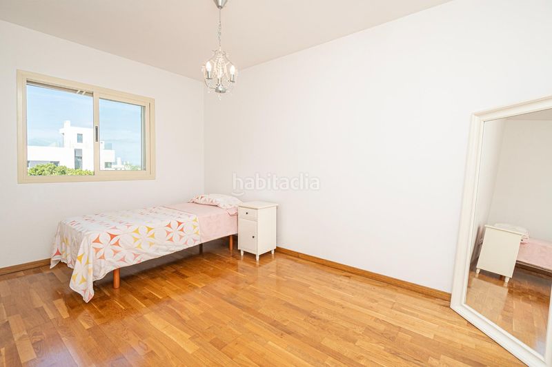 Foto a90e5082-52cb-4c6a-a040-1ed925a10107. Casa aparellada amb calefacció aparcament piscina a Llucmajor