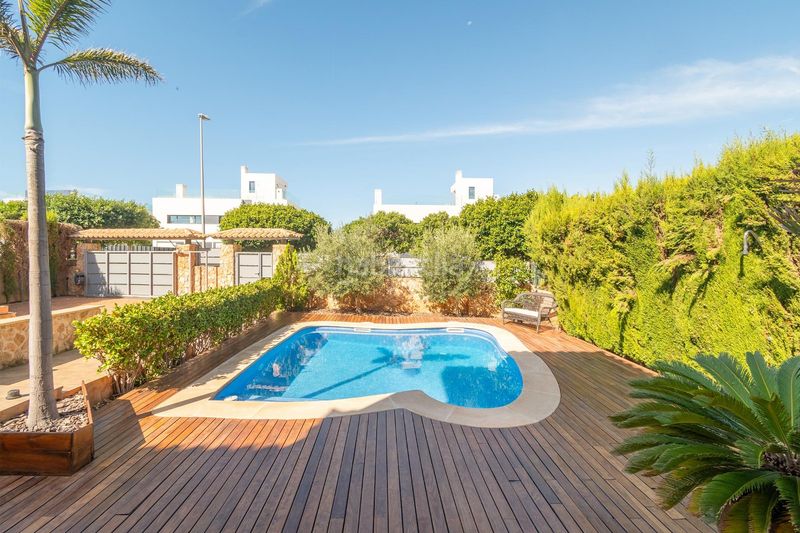 Foto c3d0ce91-0e8b-4e61-8c8a-89252c24ed62. Casa aparellada amb calefacció aparcament piscina a Llucmajor