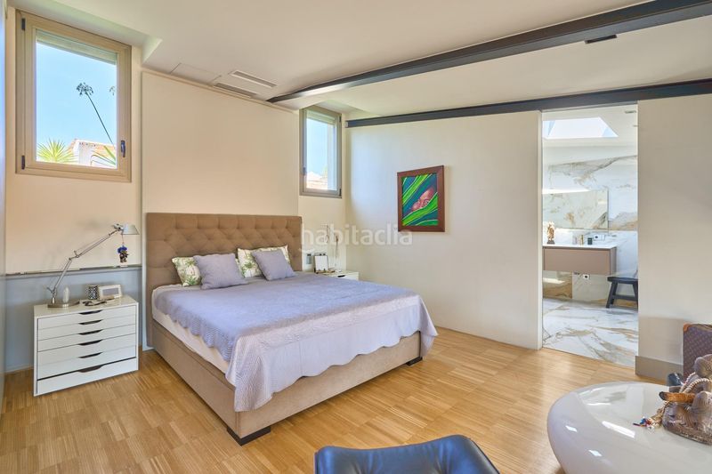 Foto 996c23a4-3be9-4b41-b572-9f0760f802d6. Casa amb calefacció aparcament a Gènova Palma de Mallorca