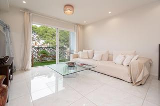 Apartament  Carrer espartero. Piso reformado de 3 dormitorios con terraza en santa catalina