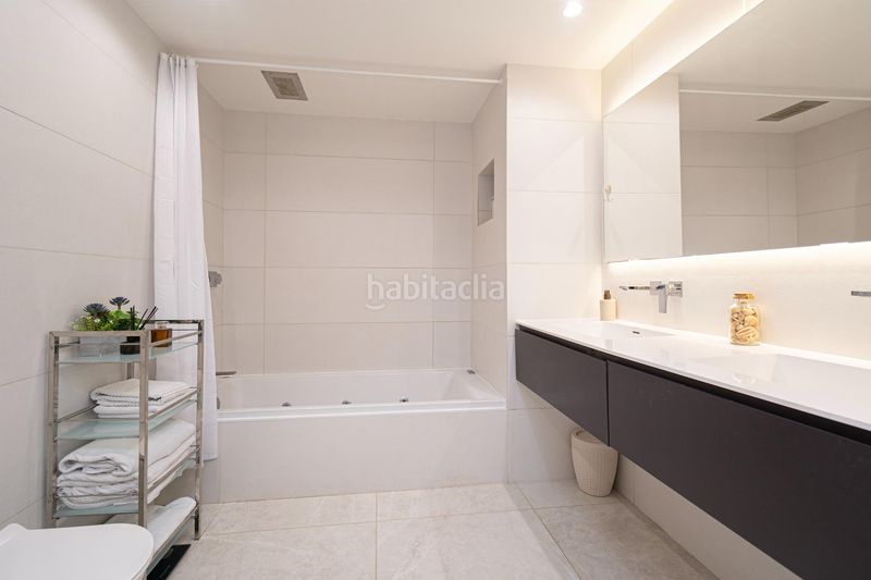 Foto b60ed606-16dd-48dd-84ea-5ff9b15bb747. Apartament a Santa Catalina Palma de Mallorca