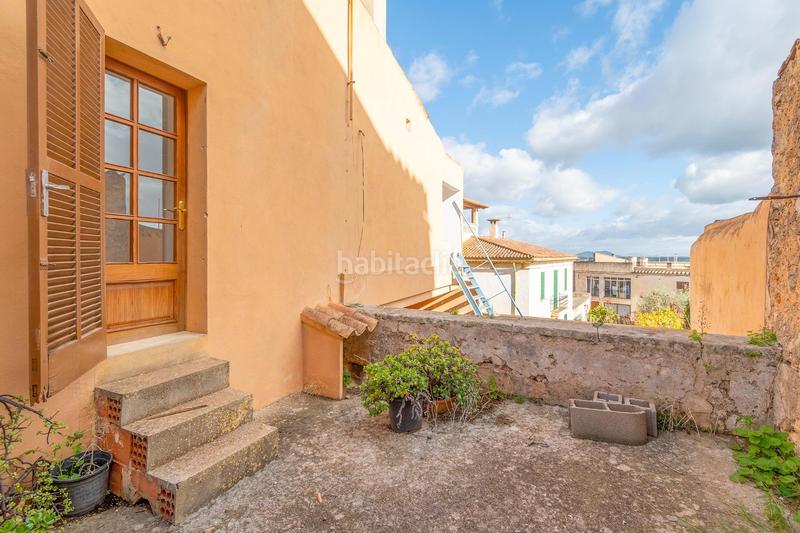 Foto 549429fd-16e3-437e-b39d-ed54a08197bf. Casa amb aparcament a Santa Eugènia