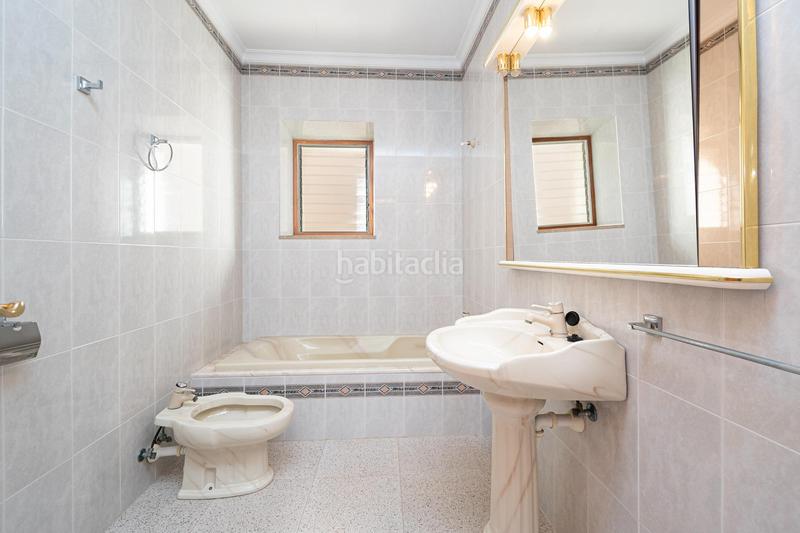 Foto 607db8dc-8e24-4c5b-a968-790e05003404. Casa amb aparcament a Santa Eugènia