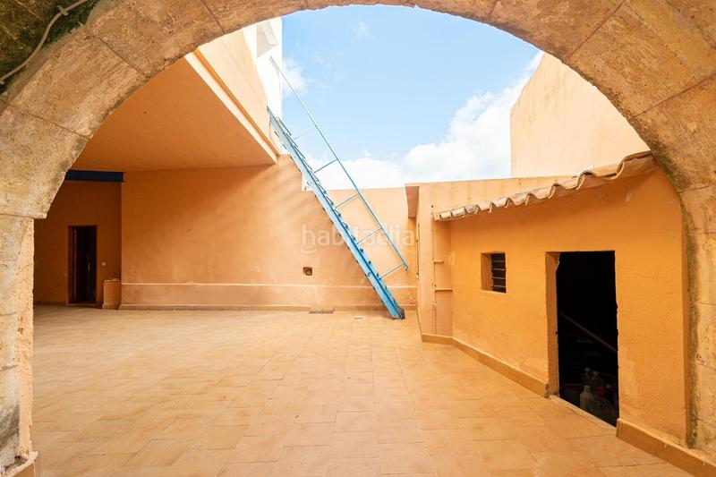 Foto 662d3e71-e207-48a5-ada9-e3df78c947be. Casa amb aparcament a Santa Eugènia