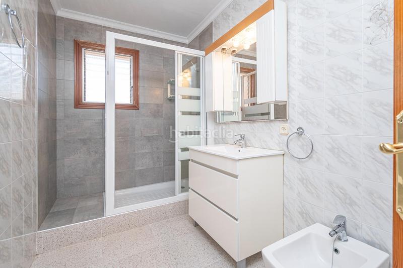 Foto 7843fa4d-eb6b-47e5-b18d-c733b69f4b56. Casa amb aparcament a Santa Eugènia