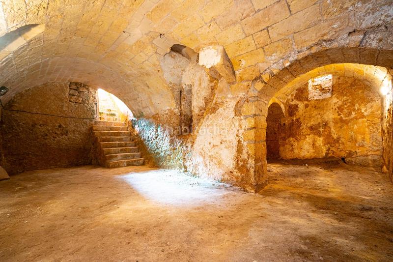 Foto f8ff9a0a-4ea3-4c7d-b0b9-0546aafa6580. Casa amb aparcament a Santa Eugènia