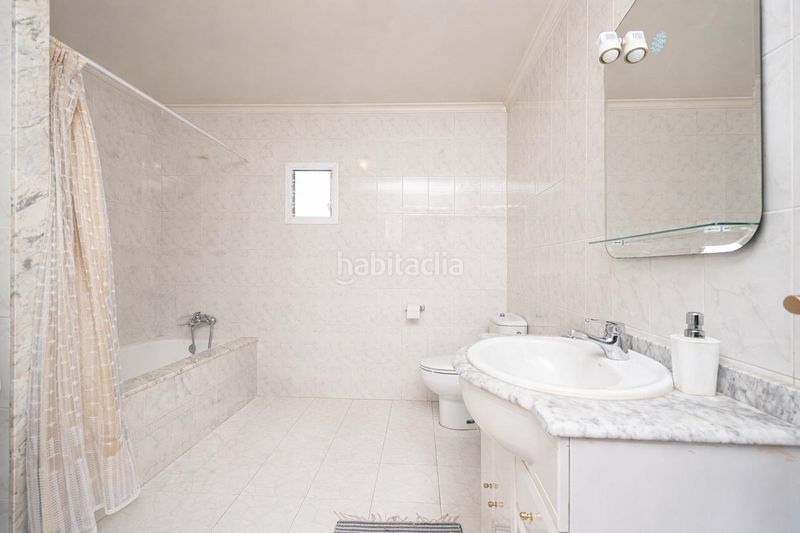 Foto 02e0bd54-0c25-40aa-9969-8d95be440f20. Casa amb calefacció aparcament a Son Sardina Palma de Mallorca