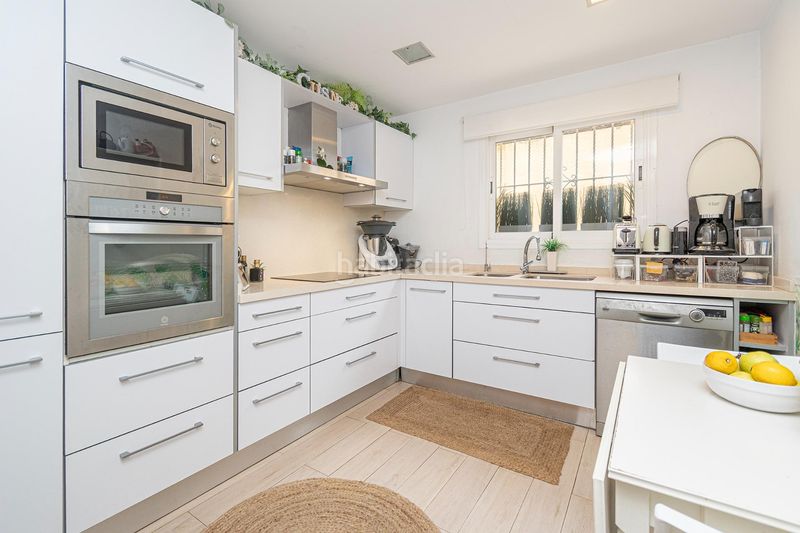 Foto f07de3ee-bbfb-4356-b3f7-ec2ae8bfab82. Casa adossada amb aparcament piscina a Sant Agustí Palma de Mallorca