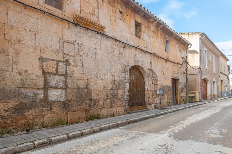 Foto 4d978905-352d-48b6-bc1f-af97c78596c2. Casa amb aparcament a Muro