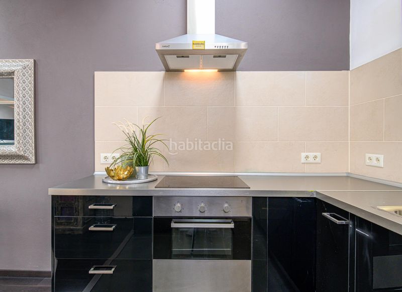 Foto 09e6eab6-643b-41e4-aec7-6e85a99f5702. Àtic a El Sindicat Palma de Mallorca