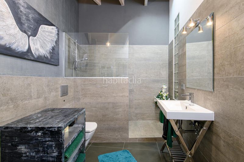 Foto 2d3c3310-64be-484d-b9e5-ae64d7845874. Àtic a El Sindicat Palma de Mallorca