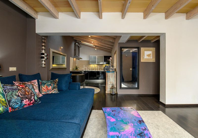 Foto 45e763c8-2900-4248-a657-3bdd87915ee1. Àtic a El Sindicat Palma de Mallorca