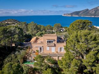 Casa  Carrer de malea. Un mirador privado al mediterráneo propiedad única en las altura