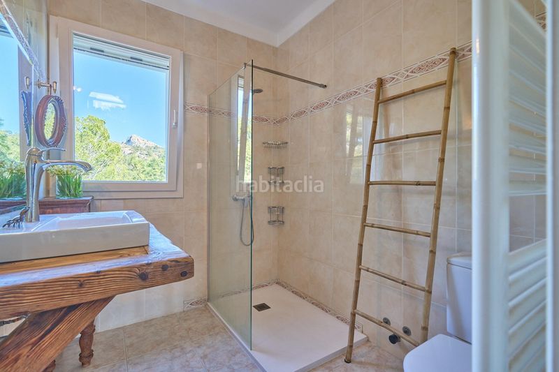 Foto a0e6d071-8ca8-4319-a041-52dfa1383694. Casa amb calefacció aparcament a Sant Elm Andratx