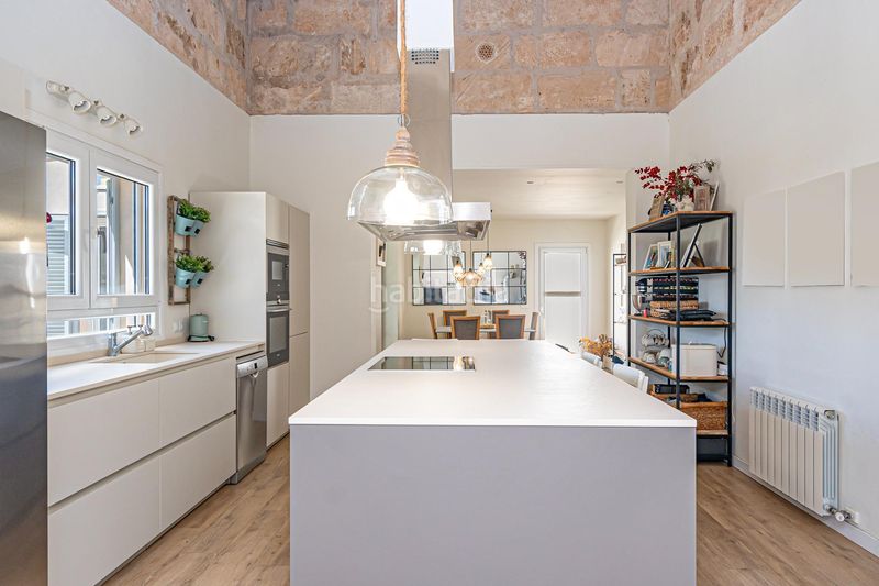 Foto 88cffc1b-0af2-4123-b509-0575e814f459. Casa amb calefacció aparcament piscina a Son Sardina Palma de Mallorca