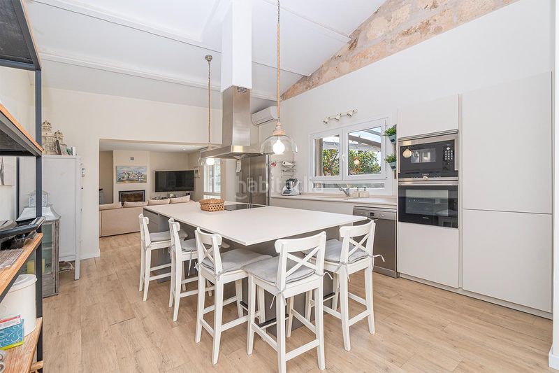 Foto 94fef7fe-62ee-45de-bc27-b9e71260c7a9. Casa amb calefacció aparcament piscina a Son Sardina Palma de Mallorca