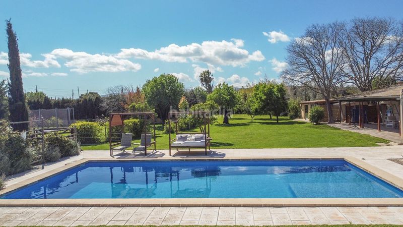 Foto a3cf6249-1cee-4c2d-b95a-afa9439dc088. Casa amb calefacció aparcament piscina a Son Sardina Palma de Mallorca