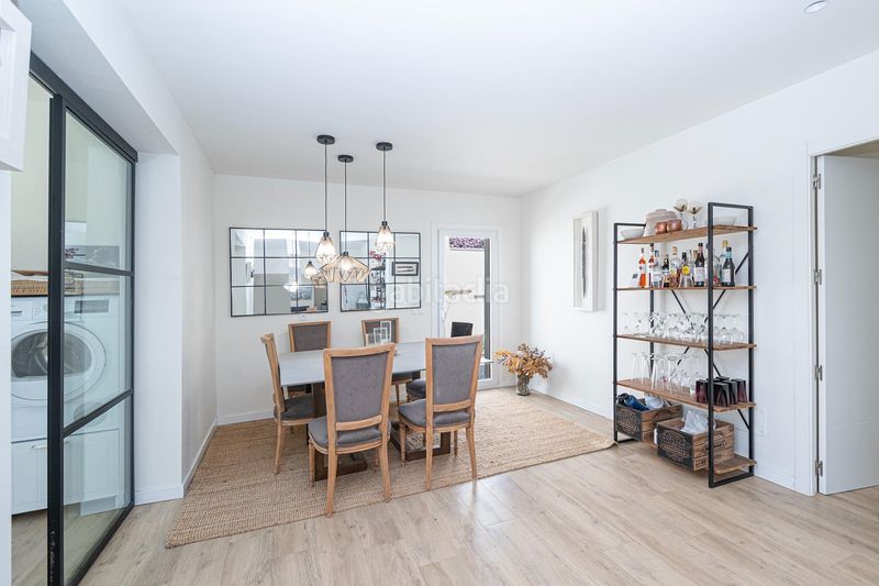 Foto c8bf0b0d-cb69-4a21-a5c9-c9dc2658907e. Casa amb calefacció aparcament piscina a Son Sardina Palma de Mallorca