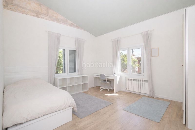 Foto cb0b00dd-1bc0-4f25-8ca7-7868c67dc1bd. Casa amb calefacció aparcament piscina a Son Sardina Palma de Mallorca