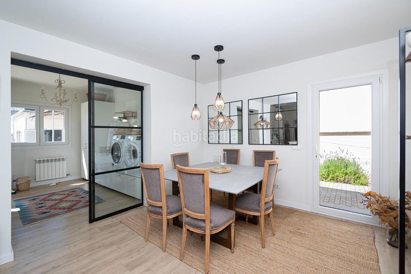 Foto f9c7d66f-4b48-478c-aca6-390a11712dfa. Casa amb calefacció aparcament piscina a Son Sardina Palma de Mallorca