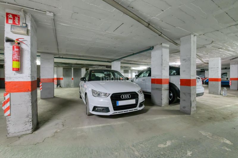 Foto 7b9db34c-a940-40fb-afbf-d03f0f68c6c4. Dúplex amb aparcament piscina a Porto Pi Palma de Mallorca