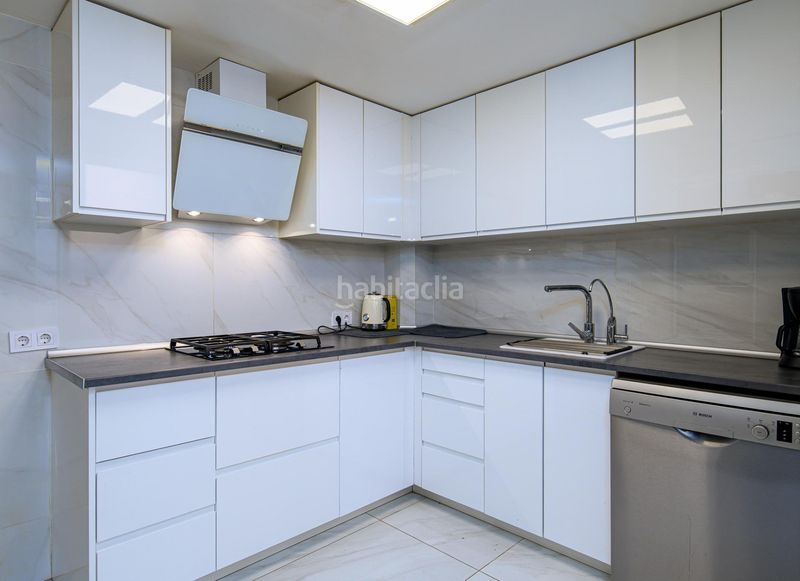 Foto ffa1faa0-fc58-4859-9245-53a21b8d3e2a. Dúplex amb aparcament piscina a Porto Pi Palma de Mallorca