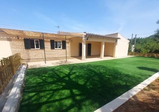 Lloguer Masia a Alaró. Alquiler de finca rústica en alaró con jardín, 3 dorm., 2 baños,