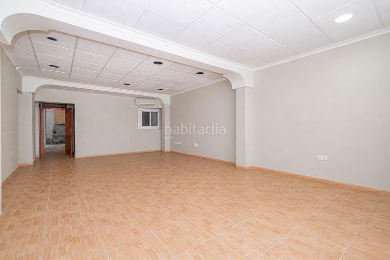 Foto a522244e-f04b-4dcb-a750-c6d951095239. Casa adossada amb aparcament a S´Arenal Palma de Mallorca