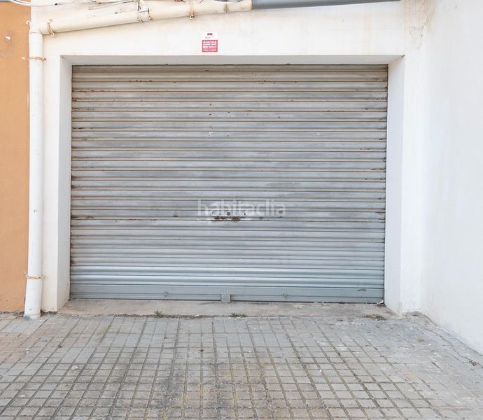 Foto d0bf484a-b754-45e0-981d-1ee67ac3c7e2. Casa adossada amb aparcament a S´Arenal Palma de Mallorca