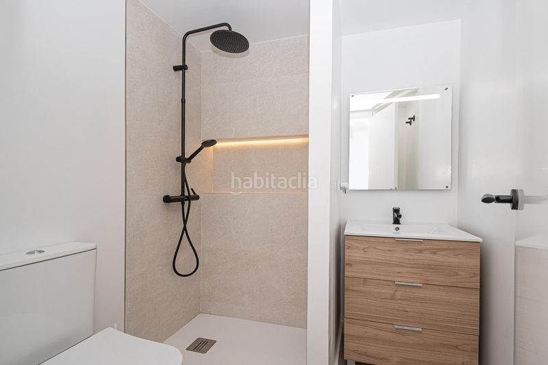 Foto 6be19d3b-2654-48b8-b1ae-3bb3f44ba830. Casa amb aparcament a Son Cotoner Palma de Mallorca