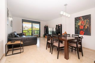 Pis  Jaume vidal alcover. Fantástico piso de 3 habitaciones con terraza, parking, trastero