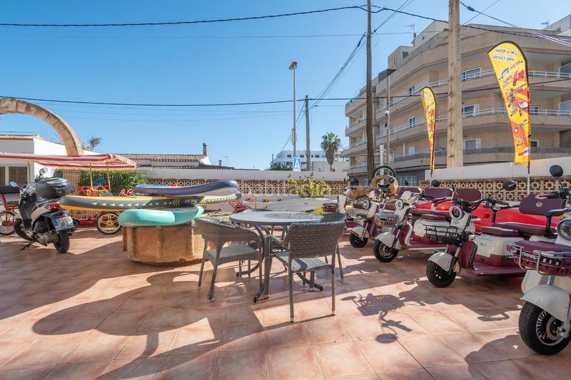Foto b7532874-10a6-4a8c-a191-1cff9597e426. Local comercial a Cala Bona Son Servera