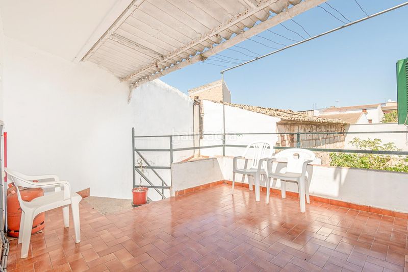 Foto d5c53361-50cc-4482-a96a-4e33590142c3. Casa adossada amb aparcament a Sa Pobla
