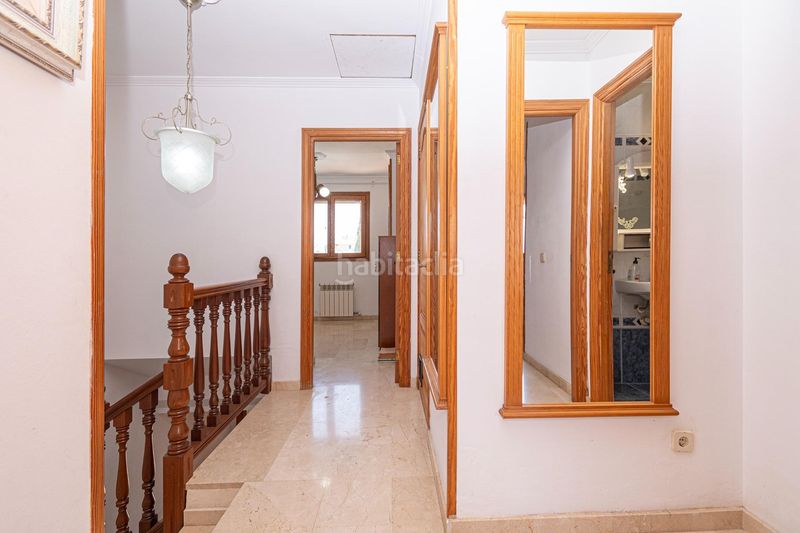 Foto 1f891a82-ee55-4e6f-85c8-eb8f5883189c. Casa aparellada amb aparcament a Son Sardina Palma de Mallorca