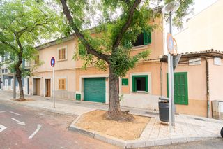 Maison jumelée  Prevere rafael barrera. Casa adosada de tres dormitorios con parking, patio privado y gr