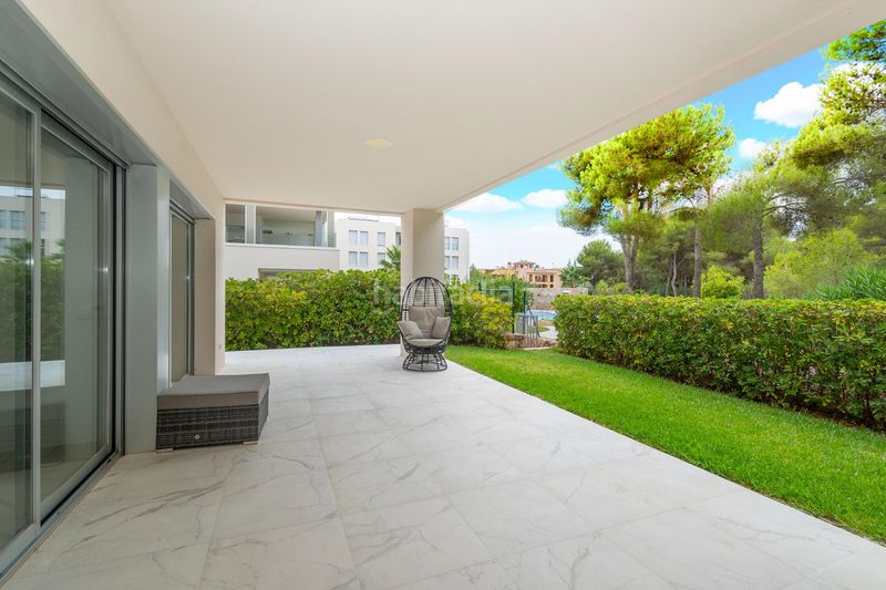 Foto 467e71a2-d02a-424a-9ff9-5f15db921ba7. Planta baixa amb calefacció aparcament piscina a Calvià