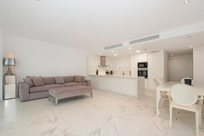 Foto e4bafeb7-da34-4e64-ae04-914b9d976943. Planta baixa amb calefacció aparcament piscina a Calvià