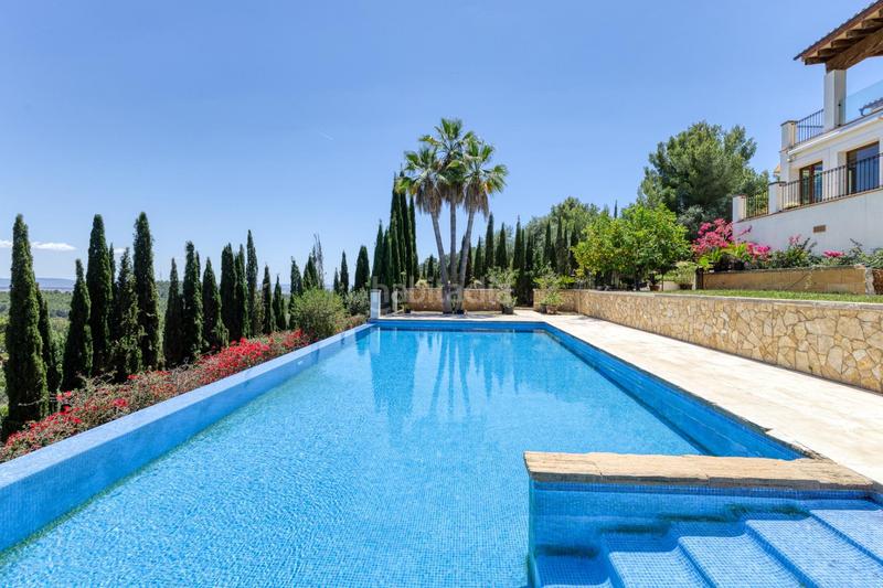 Foto 88039a29-fef6-4526-9cba-f3fdc22144f0. Rent chalet with heating parking pool in Esporles