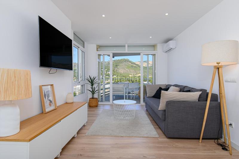 Foto 75b15065-b52c-4a42-af76-e5c4196704cc. Lloguer pis amb piscina a Peguera Calvià