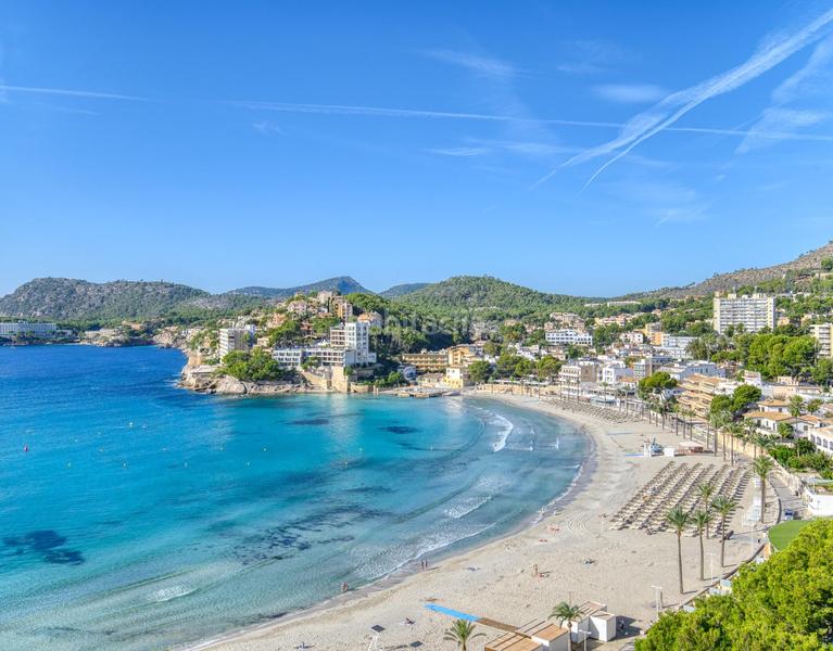 Foto 0e00b642-9bb6-4867-8abf-dcf8e6c47c36. Rent flat with pool in Peguera Calvià