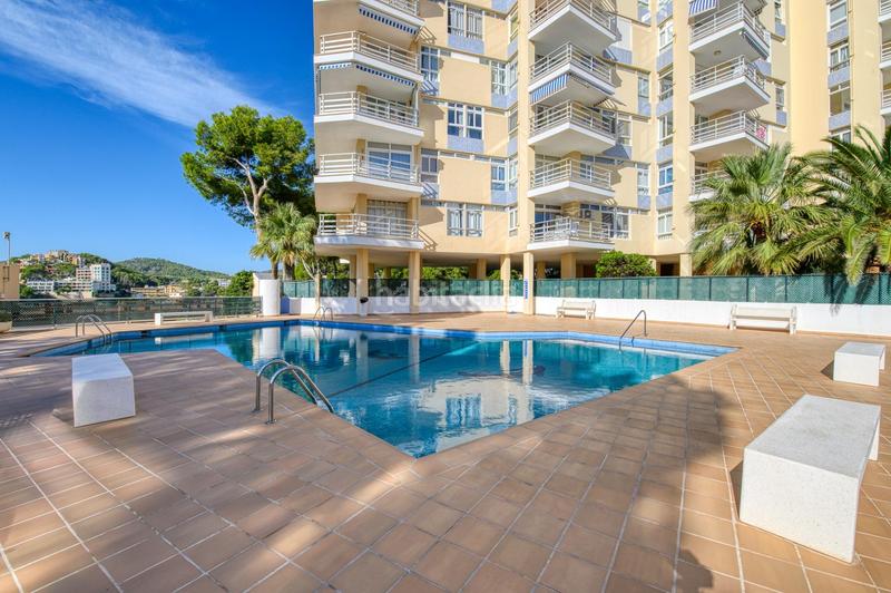 Foto 7ef895de-6b61-4d57-ae97-d985f7f6a93d. Rent flat with pool in Peguera Calvià