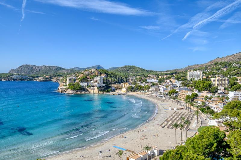 Foto d3058af6-1b70-40c8-af3e-6b6e53459395. Rent flat with pool in Peguera Calvià