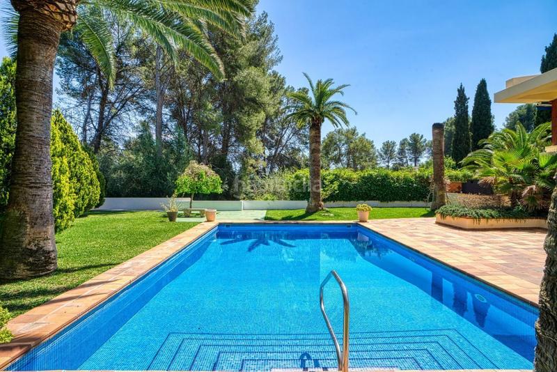 Foto 6600b738-d0e0-416b-8b41-143449097d41. Chalet con riscaldamento parcheggio piscina in Son Vida Palma de Mallorca