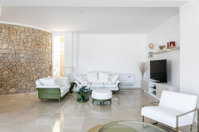 Foto 169ff74e-7b2d-4471-9498-f74951cb04f2. Chalet avec chauffage parking piscine dans Es Camp de Mar Andratx