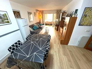 Planta baixa  Carrer de miquel porcel. Amplia y cmoda planta baja apartamento con parking y trastero e