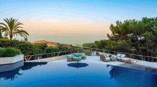 Chalet  Almallutx. Espectacular villa de diseño con vistas al mar en son vida