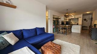 Pis  Barrio joan sastre. En exclusiva  hermoso piso de 3 habitaciones con balcón en  sant